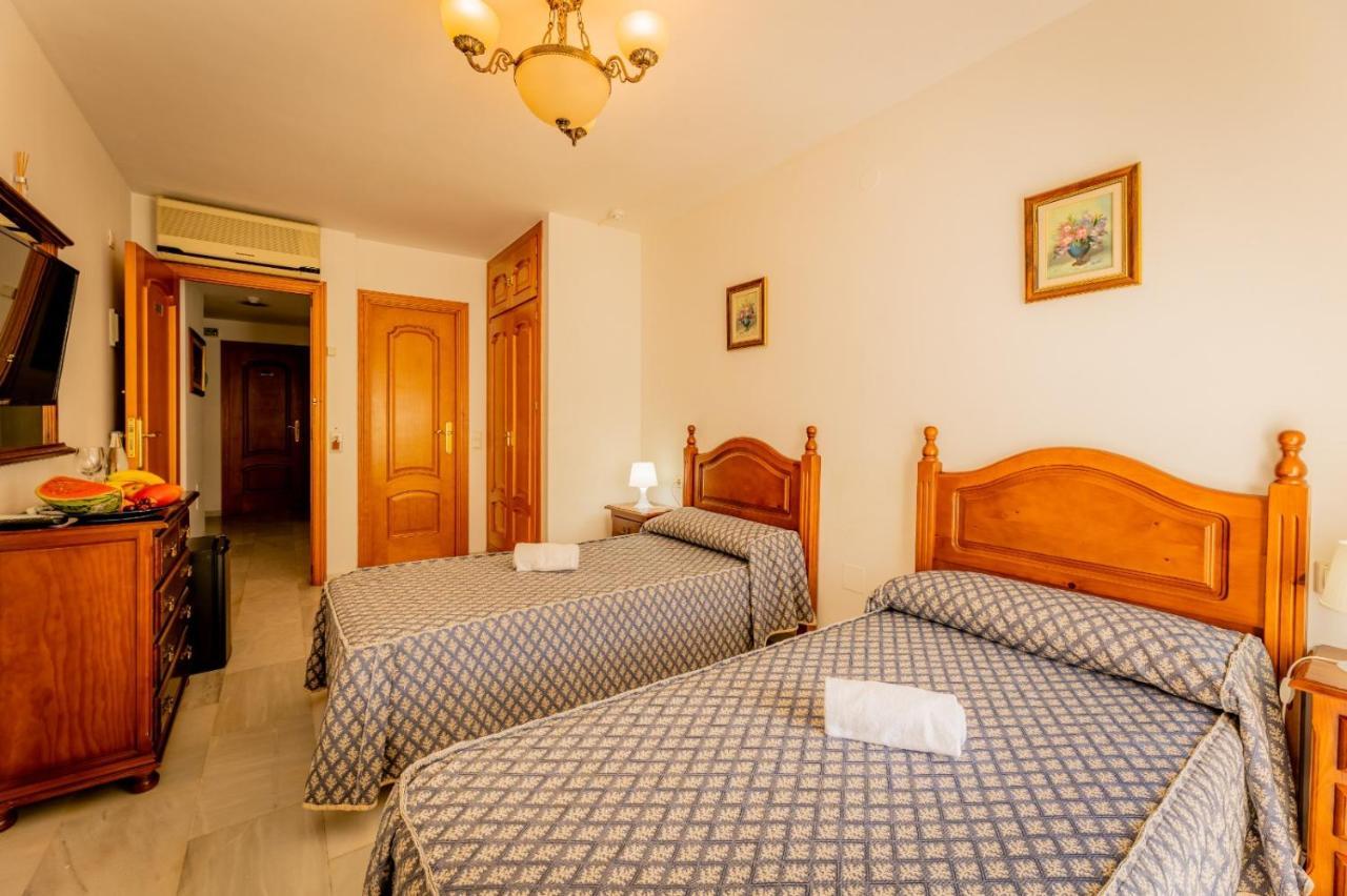 Hotel La Morena Fuengirola Ngoại thất bức ảnh